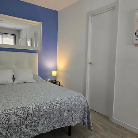 Estudio En Torremolinos, Plaza De Andalucia Daire