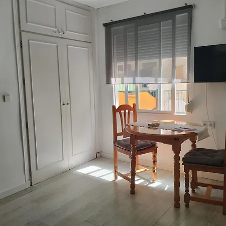 Estudio En Torremolinos, Plaza De Andalucia *